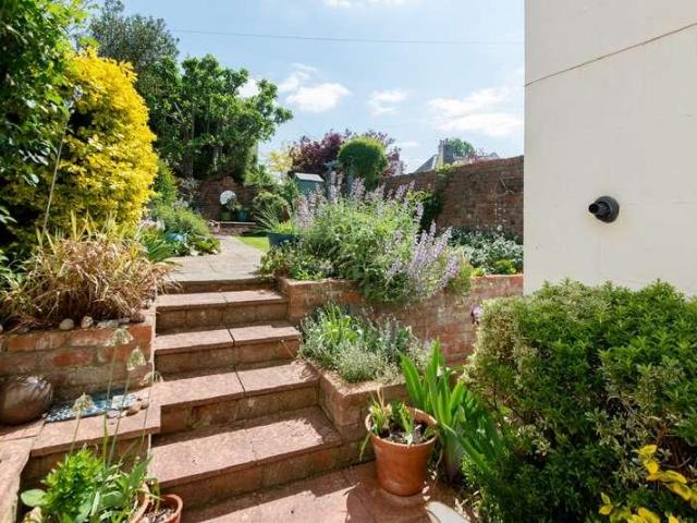 House for sale in Ewens Farm, Golden Valley