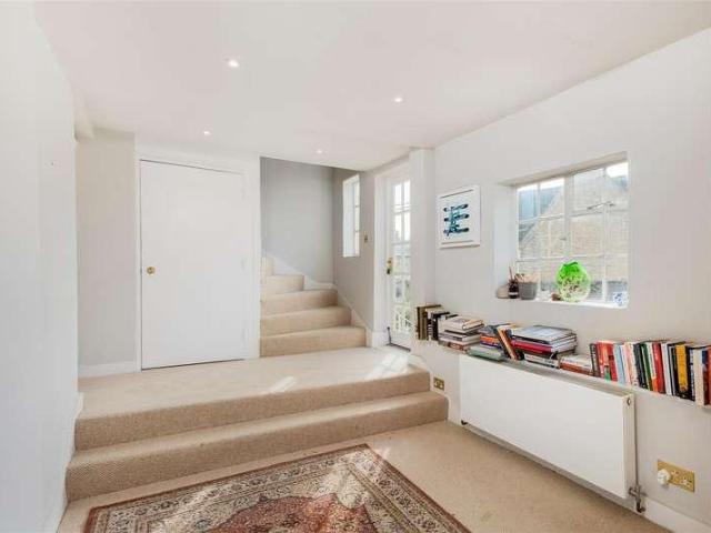 House for sale in Woodstock, West Oxfordshire