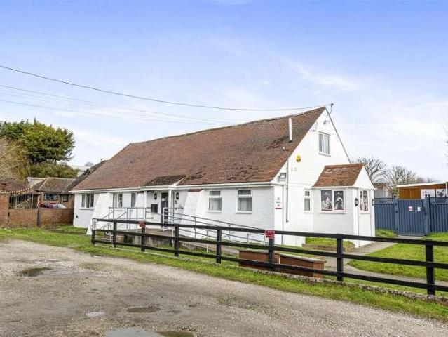 House for sale in Ferring, Arun