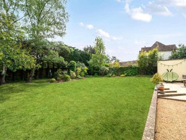 House for sale in Westborough, Surrey