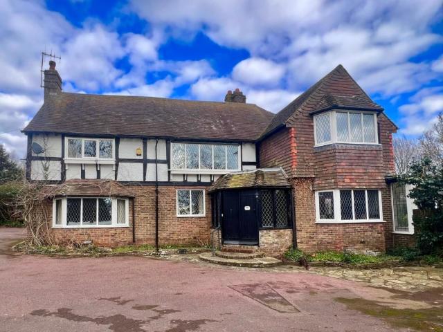House for sale in Cooden, Rother