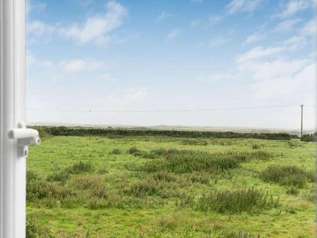 House for sale in Grade-Ruan, Cornwall