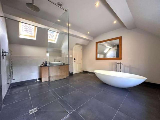 House for sale in Brough, Alverton