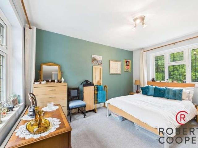 House for sale in Greater London