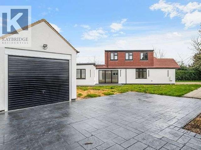 House for sale in Epsom, West Ewell
