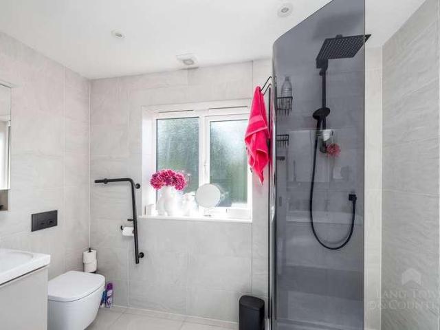 House for sale in Mount Wise