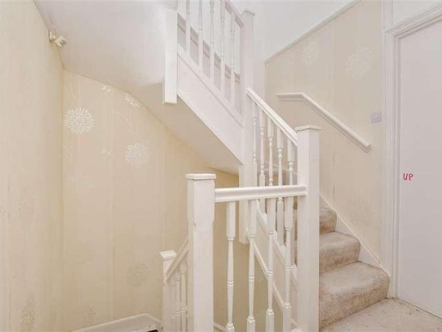 House for sale in Roundshaw, Greater London