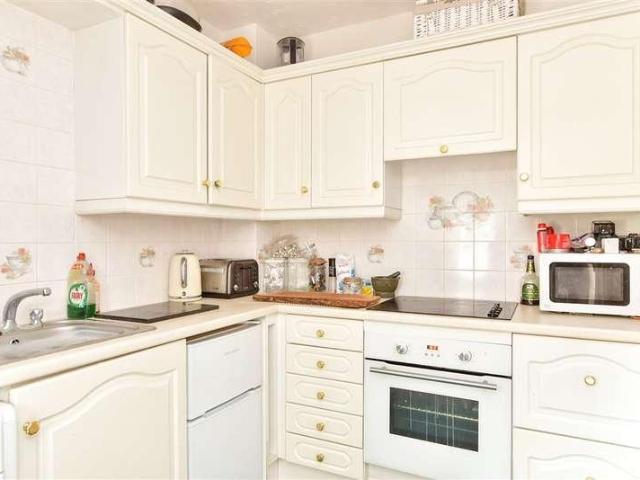 House for sale in West Worthing, Worthing