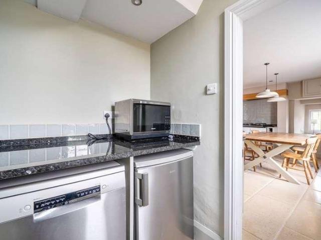 House for sale in Brentingby, Leicestershire