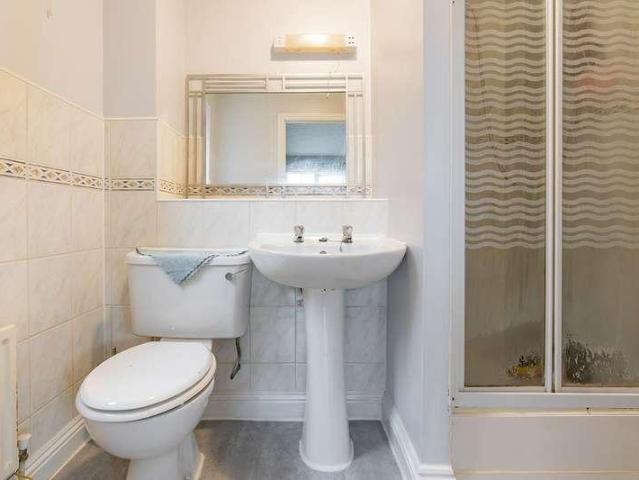 House for sale in Willesborough Lees, Bridgefield