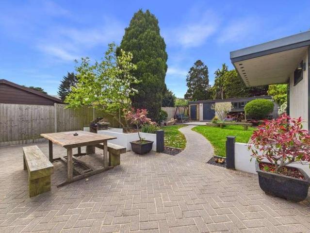 House for sale in Worthing, West Sussex