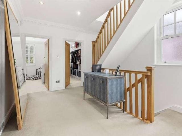 House for sale in Streatham, Greater London