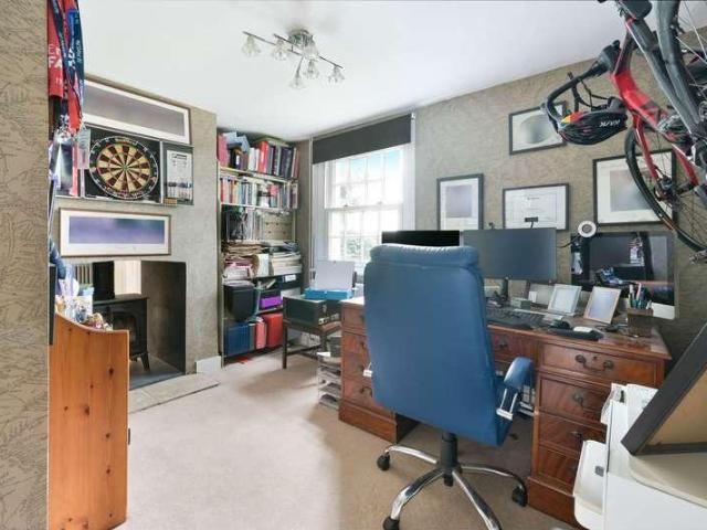 House for sale in Salfords, Reigate and Banstead