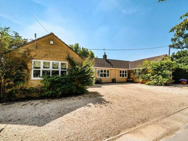 House for sale in Hoggington, Wiltshire