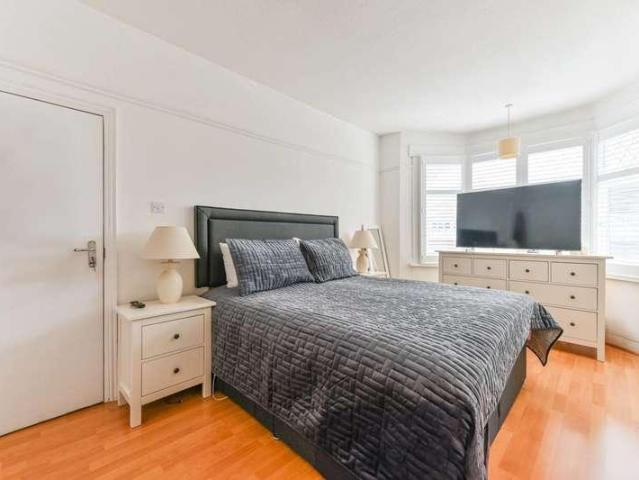 House for sale in Thornton Heath, Thornton Heath