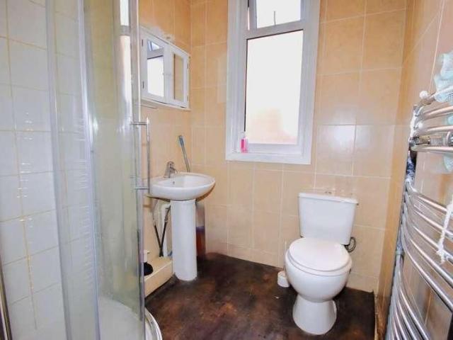 House for sale in Ball Hill, West Midlands