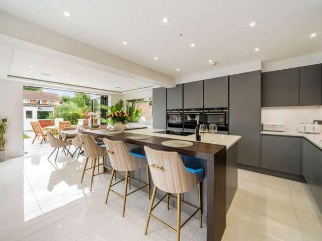 House for sale in Windsor, North Town