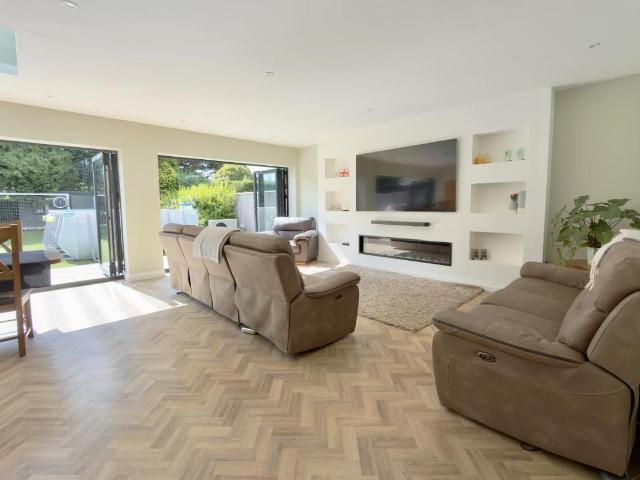 House for sale in Talbot Village, Bournemouth