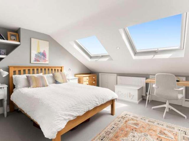 House for sale in Furzedown, Greater London