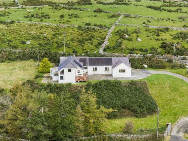 House for sale in Clwt-y-bont, Deiniolen