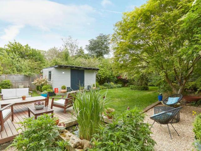House for sale in Chelmondiston, Suffolk