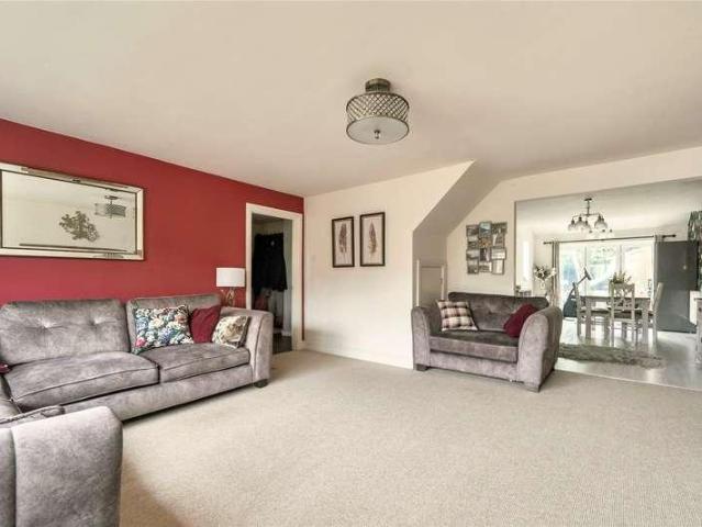 House for sale in Fole, Surrey