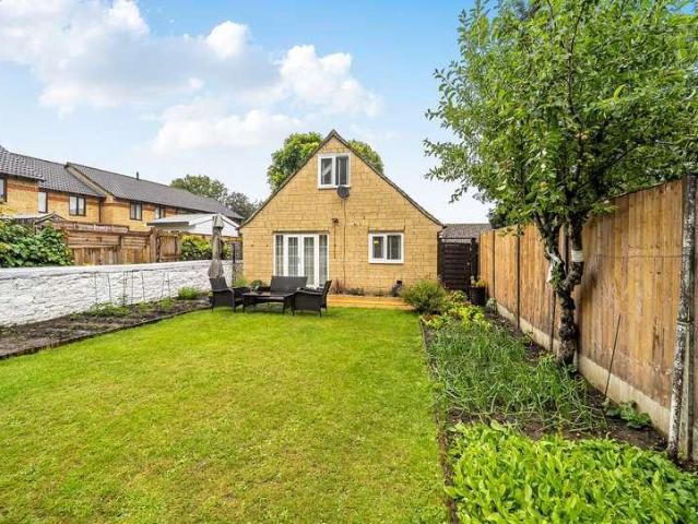 House for sale in The Slade, Oxfordshire