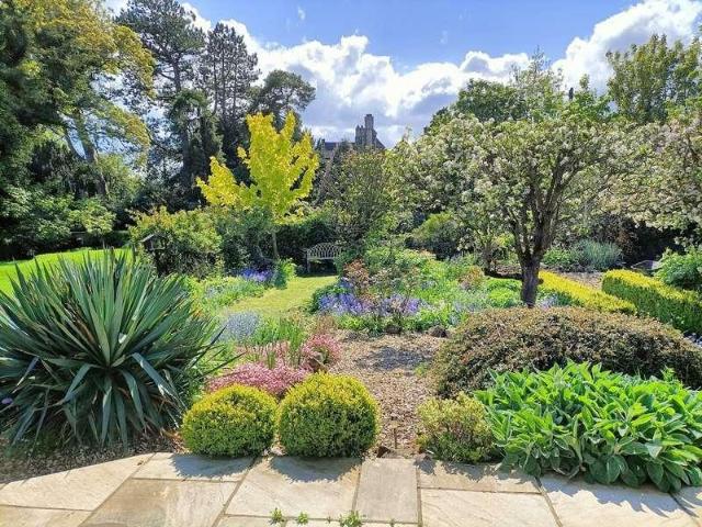 House for sale in Brentingby, Leicestershire