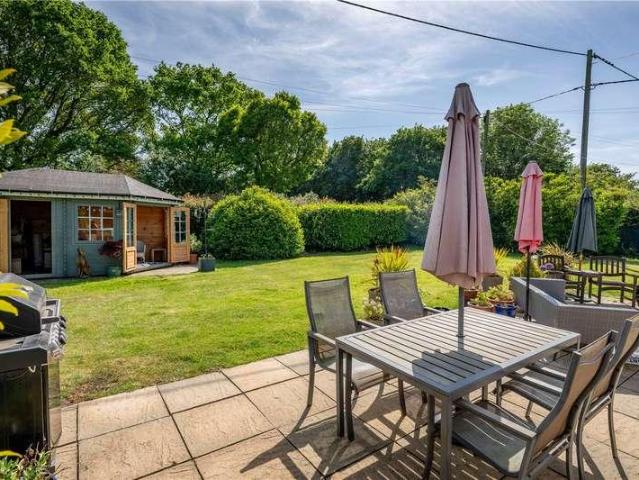 House for sale in Kirstead Green, Burgh St Peter