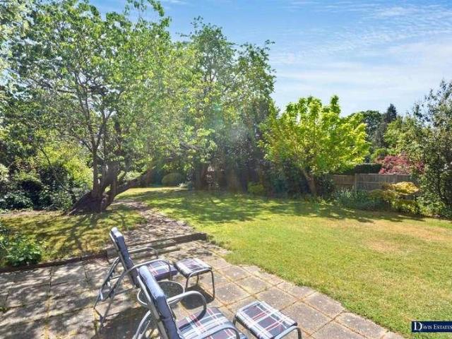 House for sale in Emerson Park, Greater London