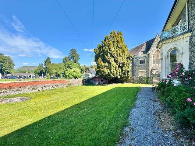House for sale in Builth Wells, Wales