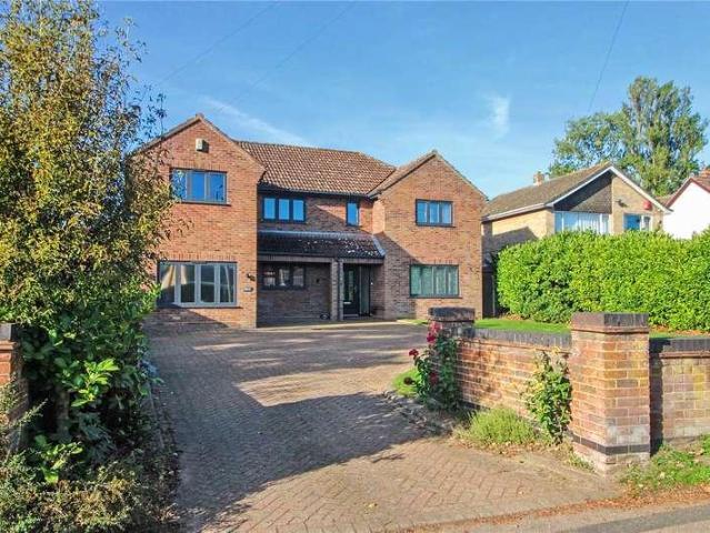 House for sale in Framingham Earl, South Norfolk