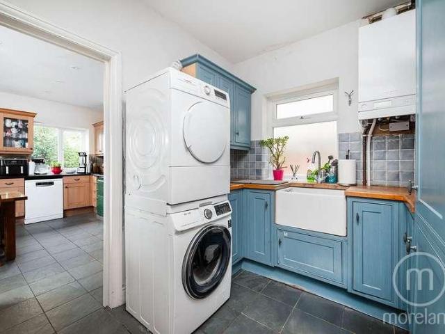 House for sale in Hendon, Greater London