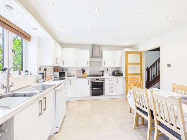 House for sale in Westlands, Crookhill