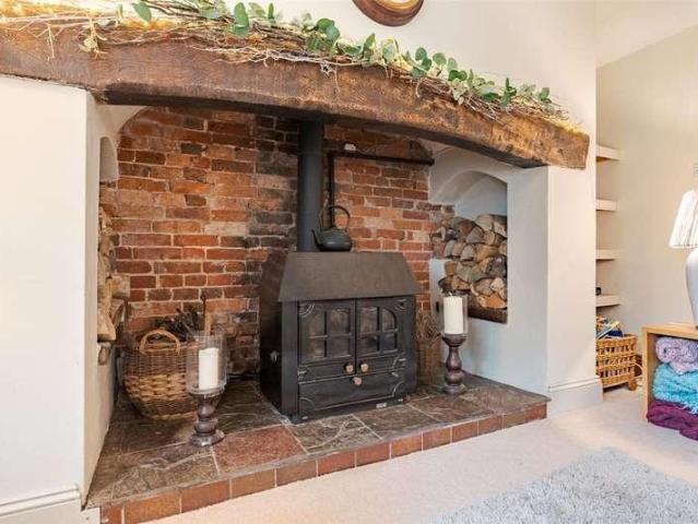 House for sale in Oakley, Merley