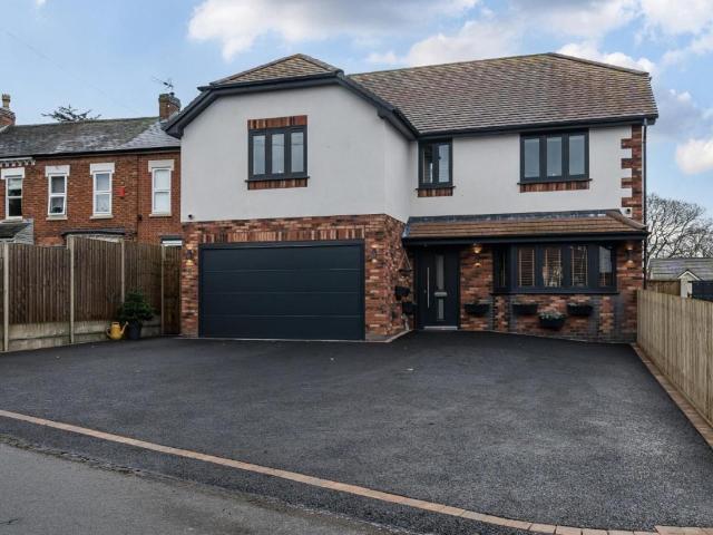 House for sale in Callow Hill, Redditch