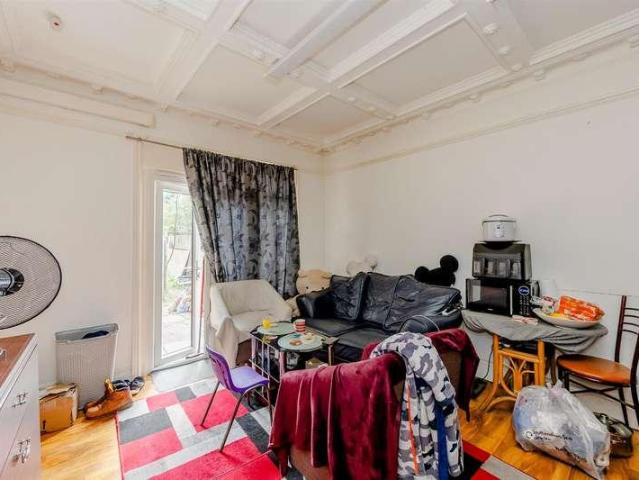 House for sale in Alton Barnes, Essex