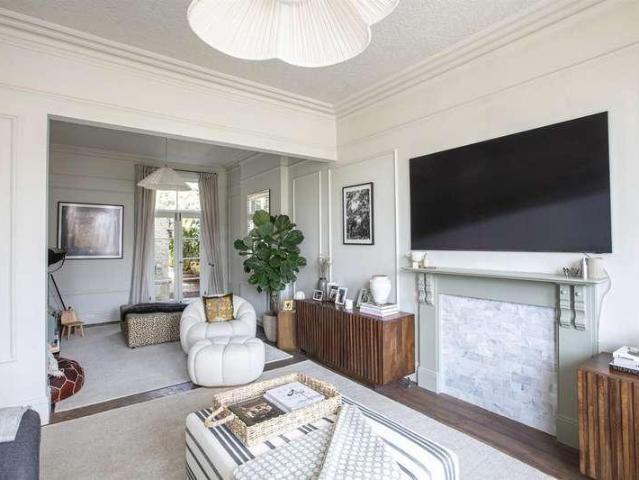 House for sale in East Dulwich, Greater London