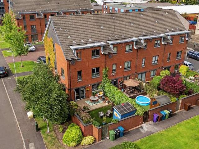 House for sale in Anniesland, Scotland