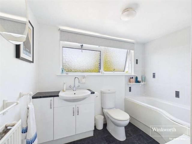 House for sale in Berrick Salome, Oxfordshire