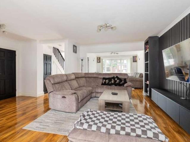 House for sale in Slough