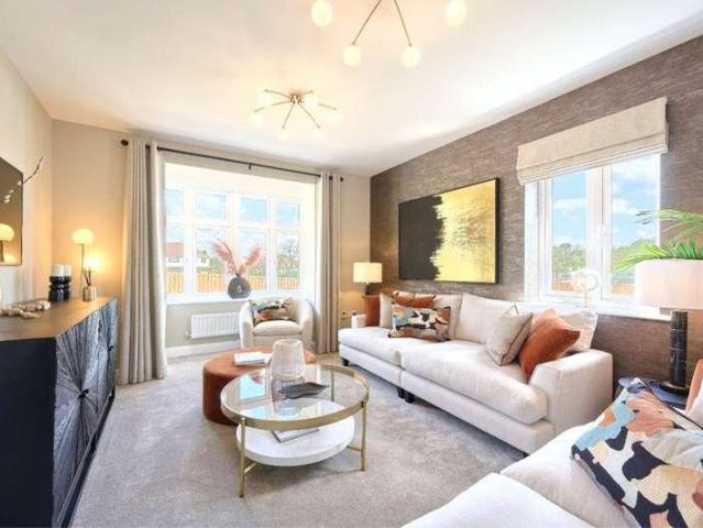 House for sale in Row Town, Surrey