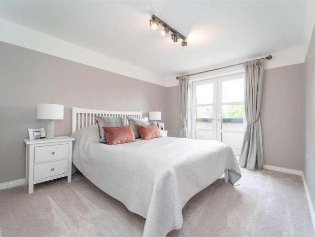House for sale in Georgia, Greater Manchester