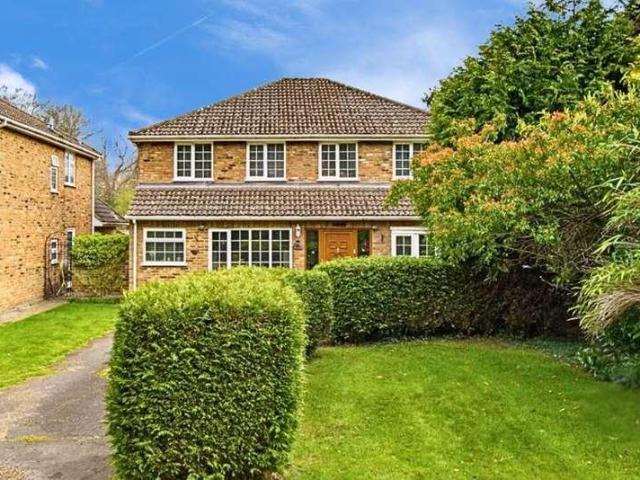 House for sale in Woodham, Row Town