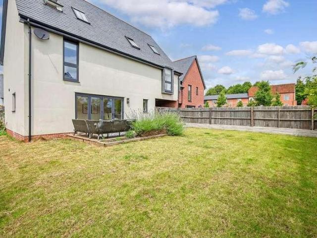House for sale in Duton Hill, Essex