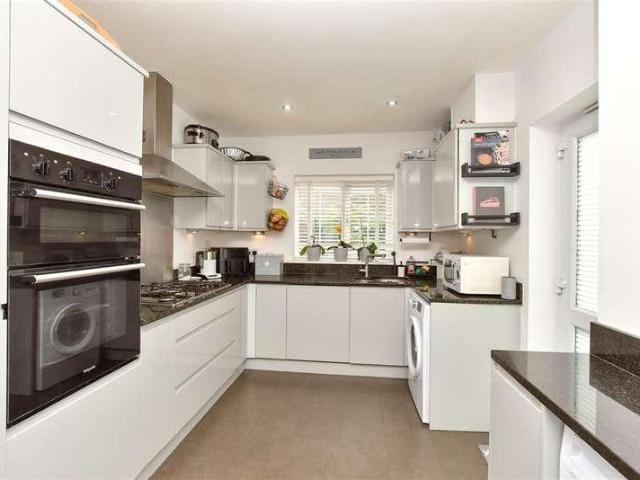 House for sale in Bourne Vale, Kent