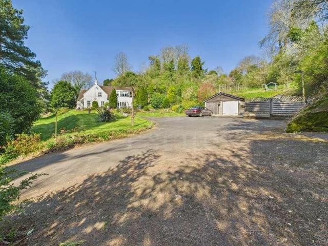 House for sale in Wolverley, Rushock