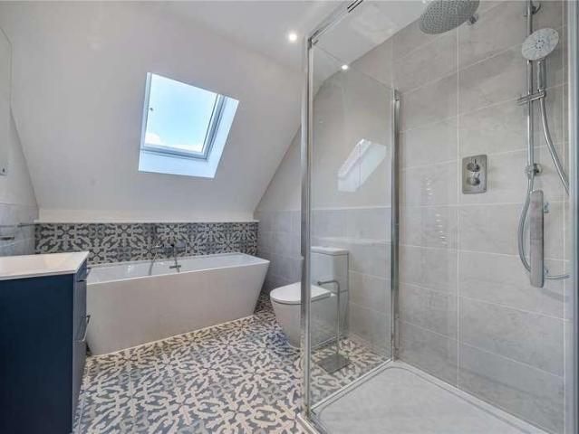 House for sale in Finchampstead