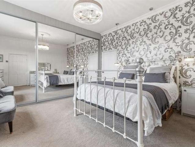 House for sale in Gun Hill, Warwickshire