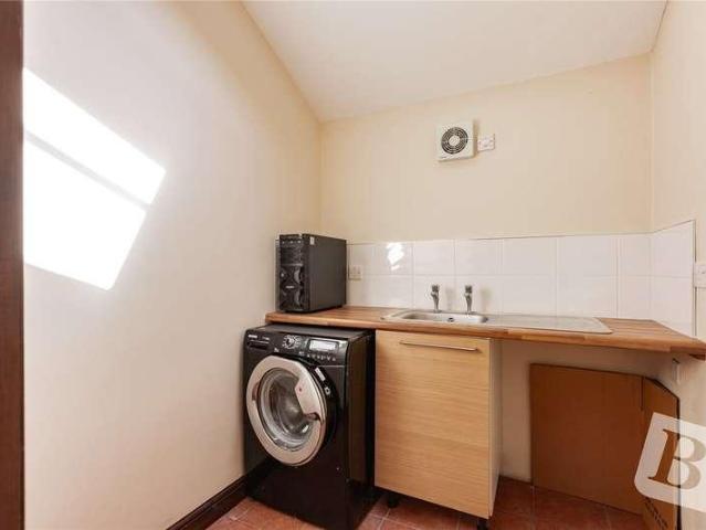 House for sale in Navestock Side, Essex